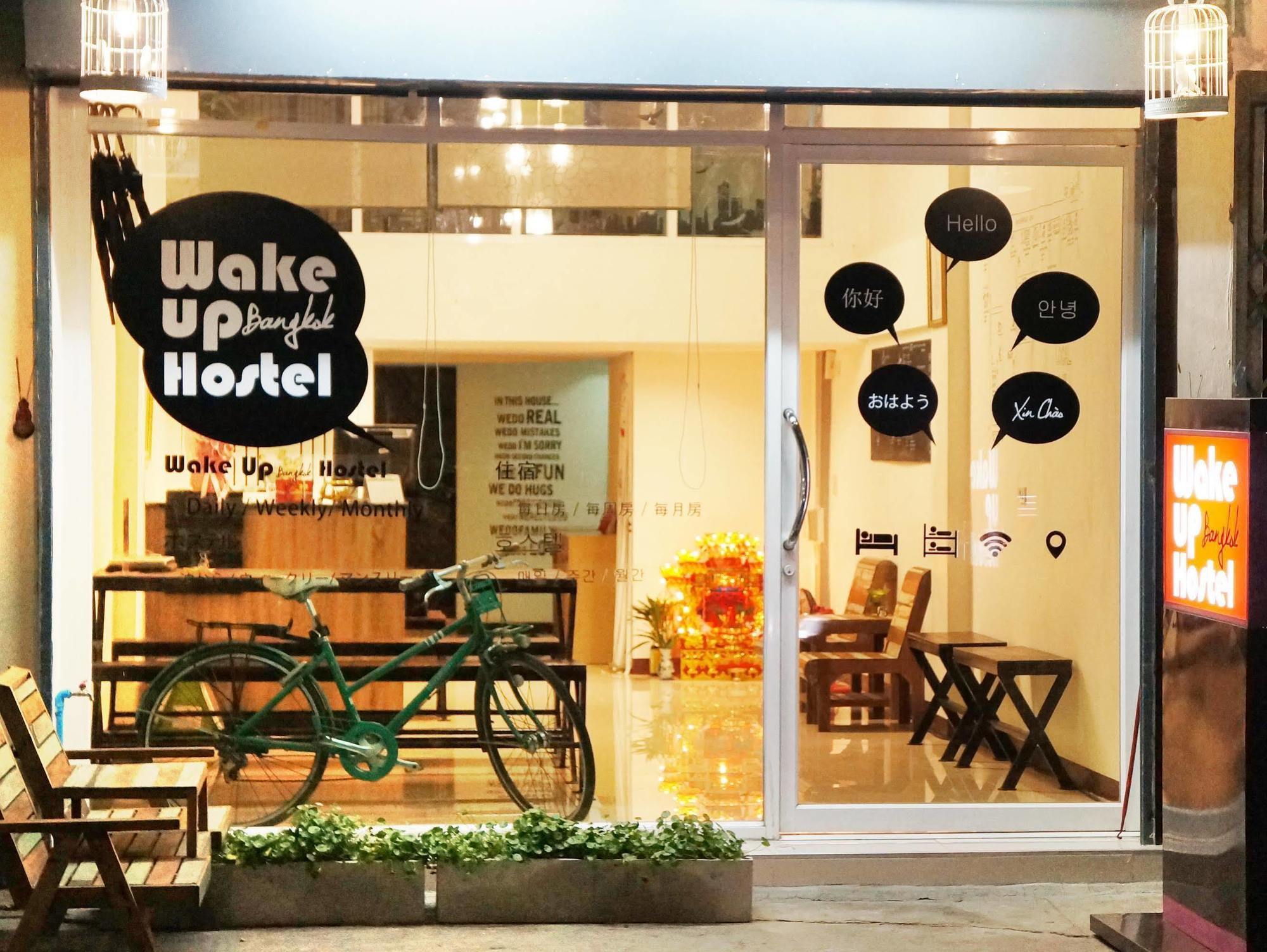 Wake Up Hostel Bangkok Exteriér fotografie